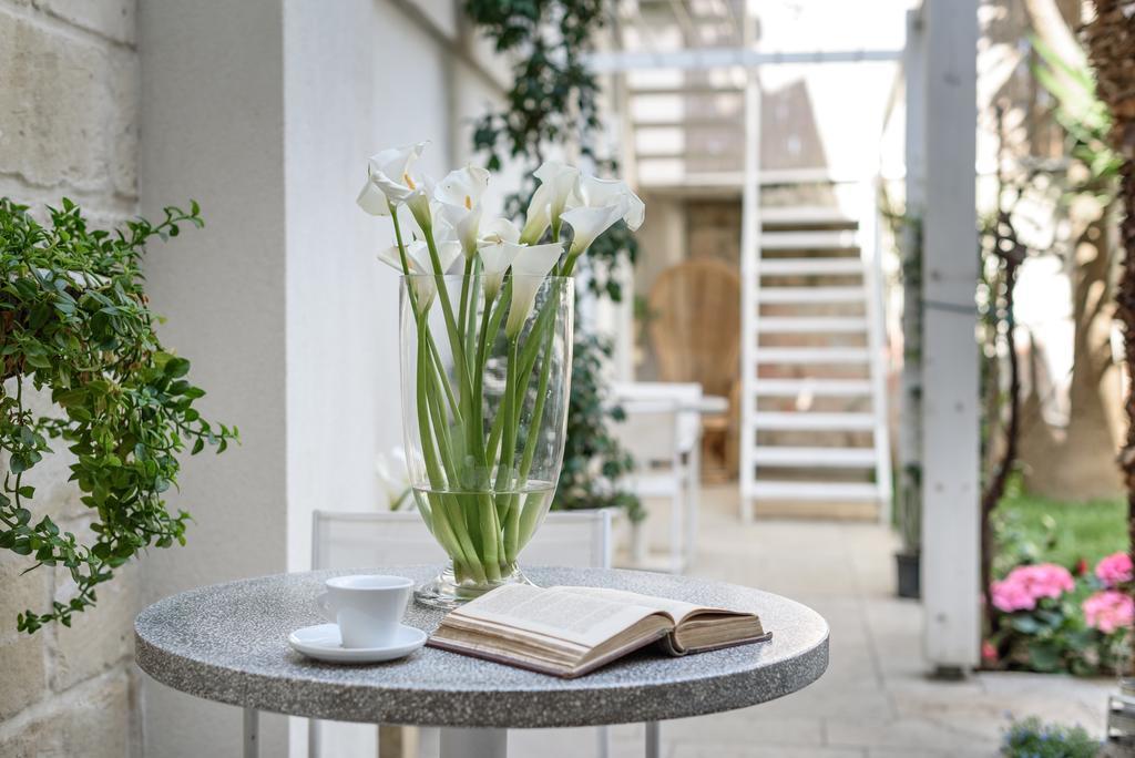 Bed and Breakfast Palazzo Dei Dondoli Lecce Zewnętrze zdjęcie